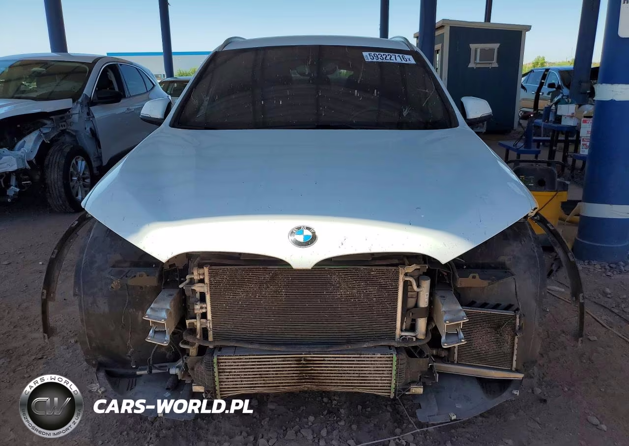 2018 BMW X1 Sdrive28I VIN:WBXHU7C37J5H45084 - 5