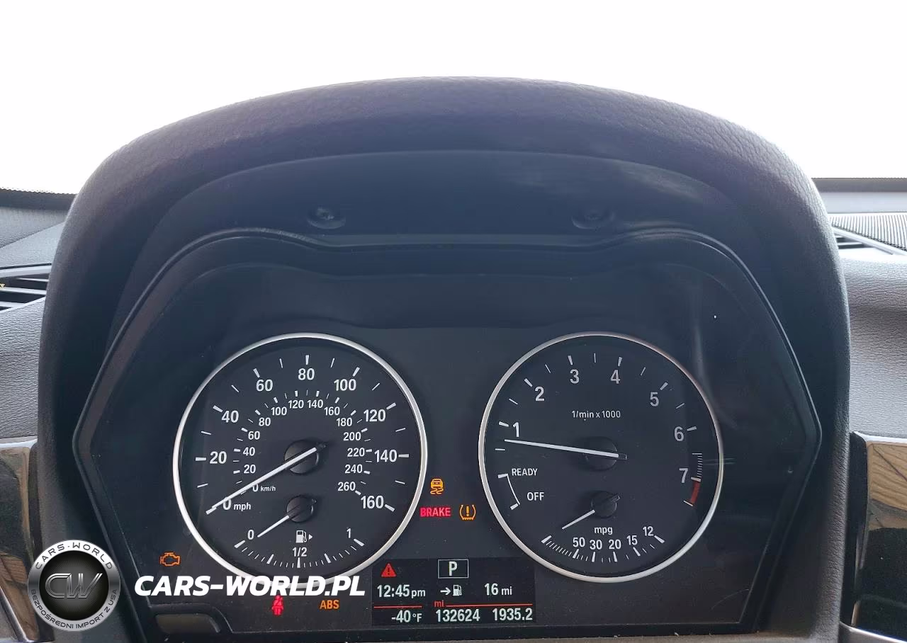 2018 BMW X1 Sdrive28I VIN:WBXHU7C37J5H45084 - 9