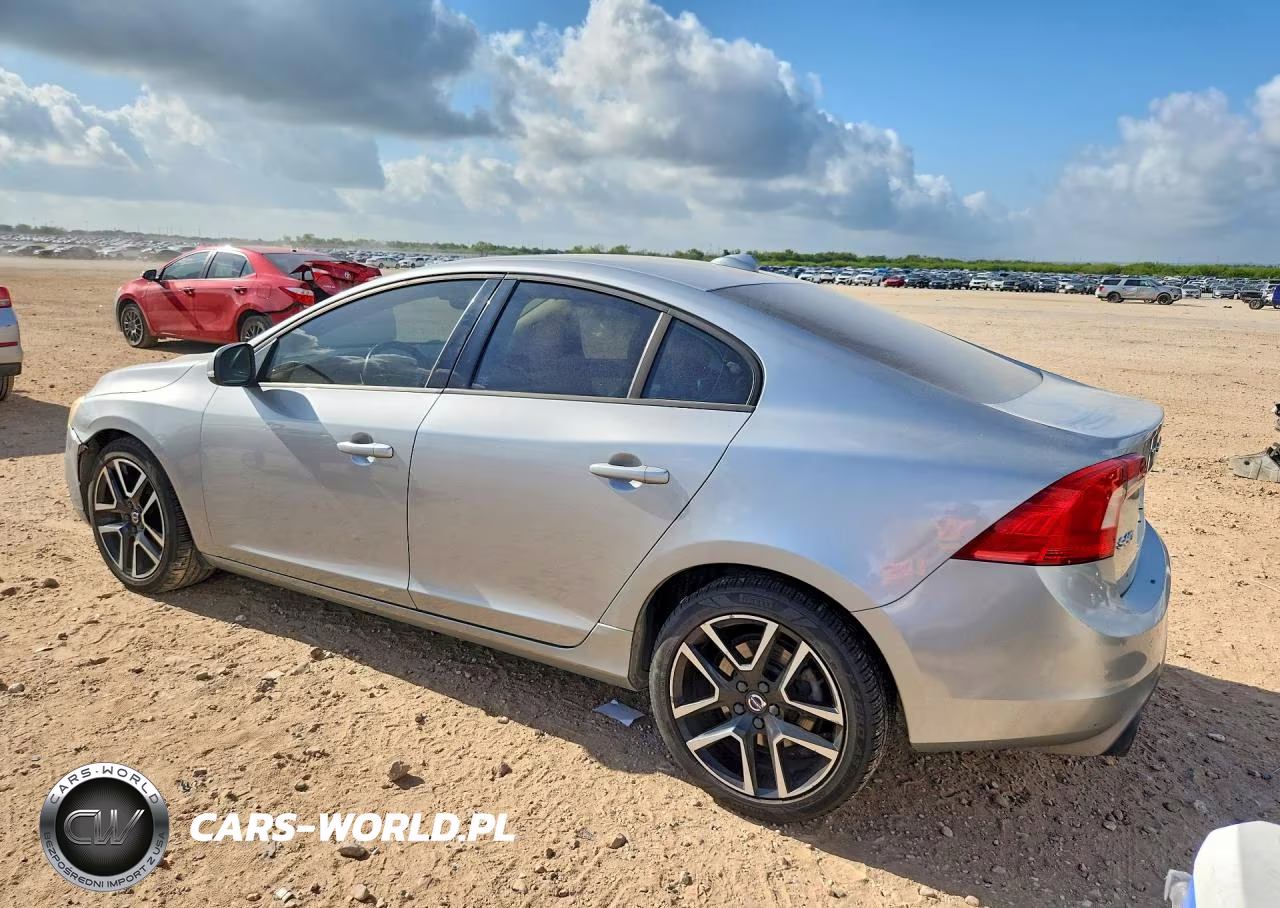 2017 Volvo S60 VIN:YV126MFL1H2422255 - 2