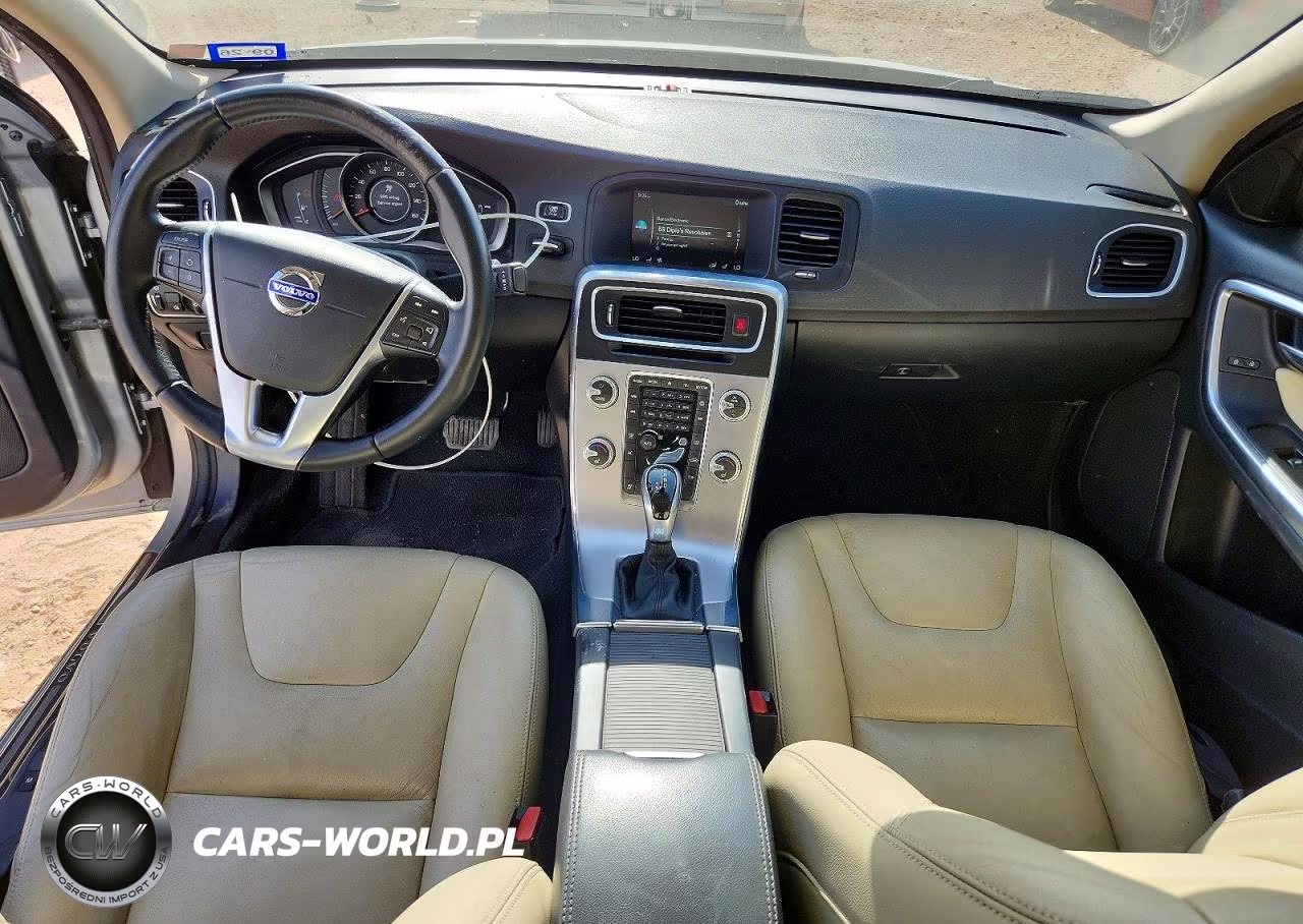 2017 Volvo S60 VIN:YV126MFL1H2422255 - 8