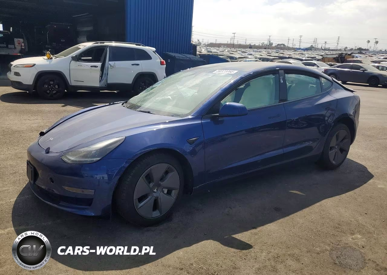 2022 Tesla Model 3 – zdjęcie 1 z 12