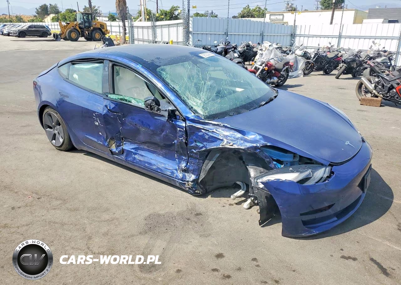 2022 Tesla Model 3 VIN:5YJ3E1EA7NF361479 - 4