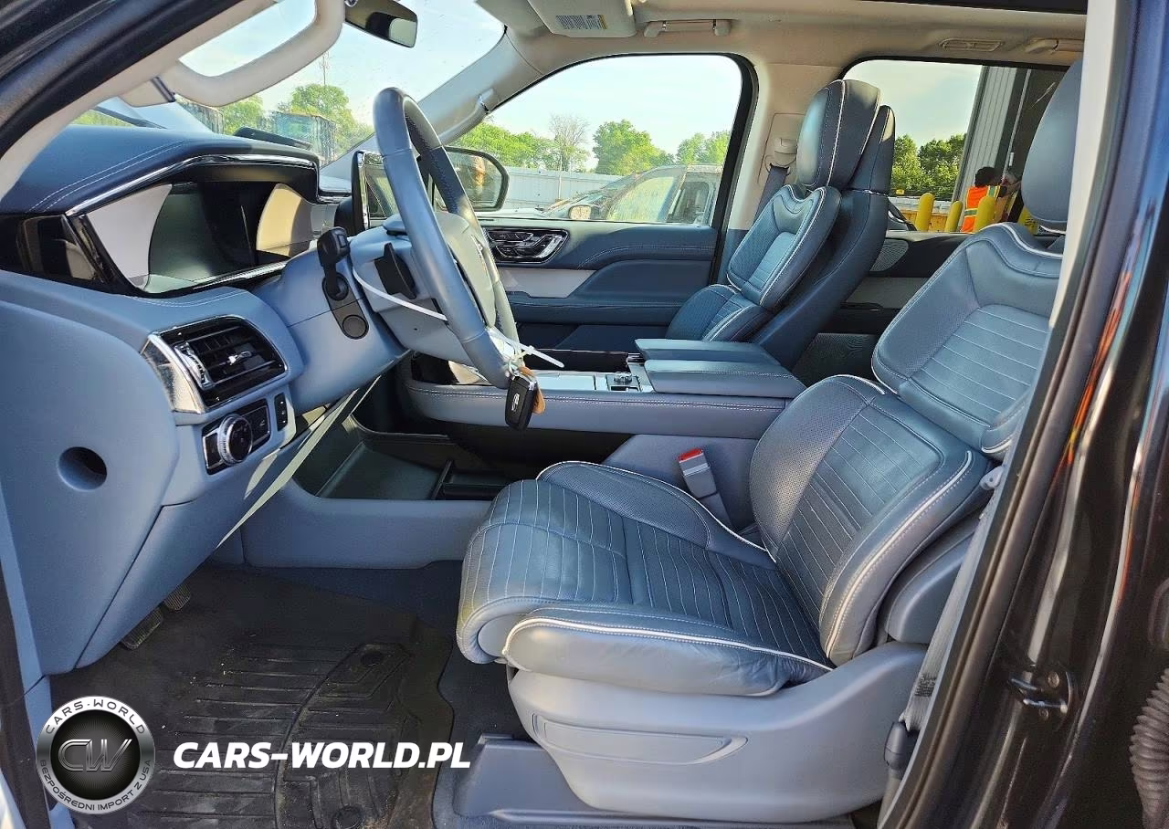 2021 Lincoln Navigator Black Label VIN:5LMJJ2TT5MEL03960 - 7