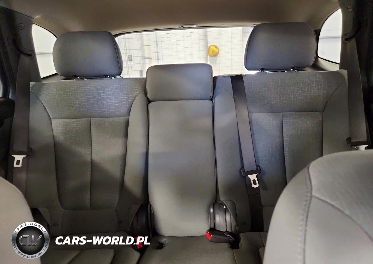 2010 Hyundai Santa Fe Gls VIN:5NMSGDAB6AH389417 - 10