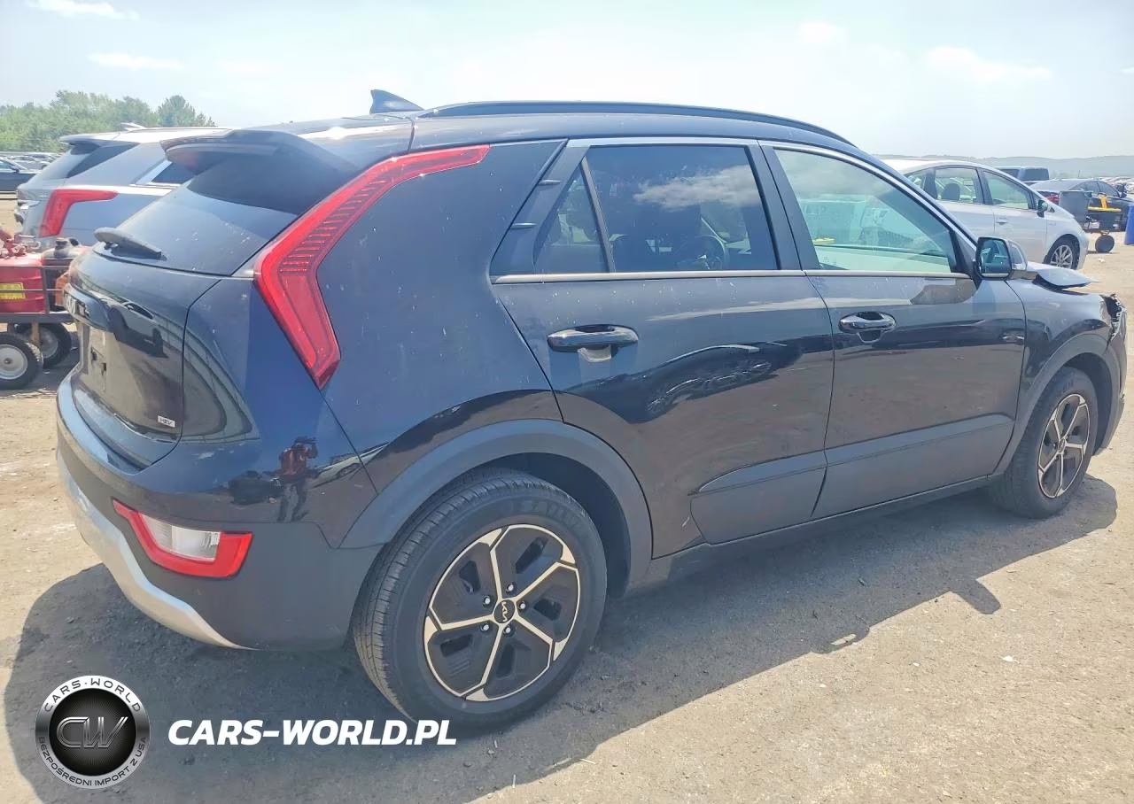 2023 Kia Niro Ex VIN:KNDCR3LE7P5060396 - 3