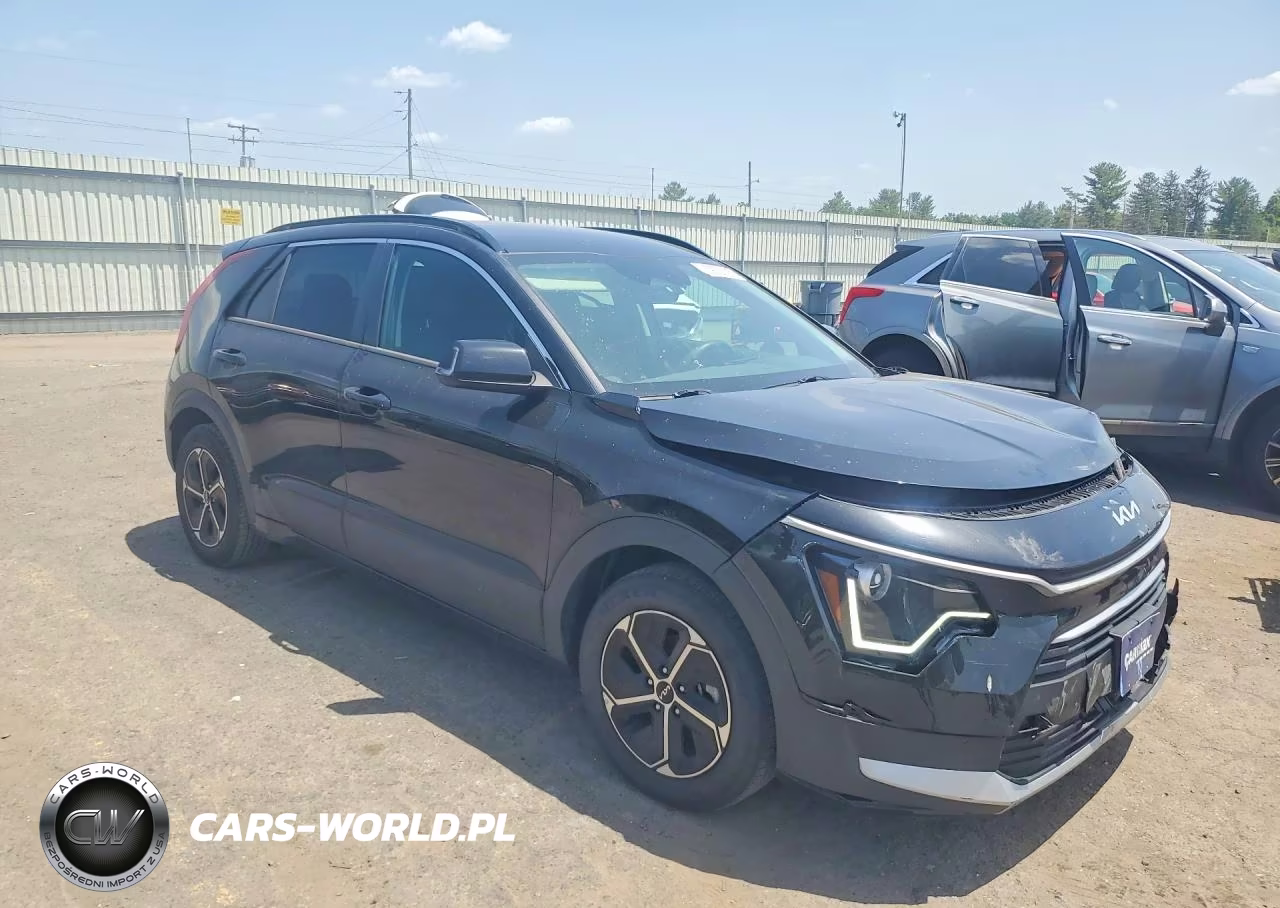 2023 Kia Niro Ex VIN:KNDCR3LE7P5060396 - 4