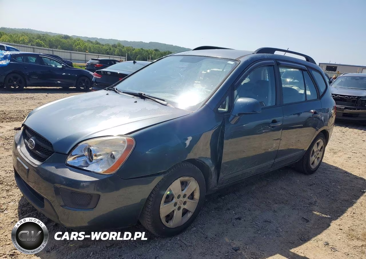 2009 Kia Rondo Base