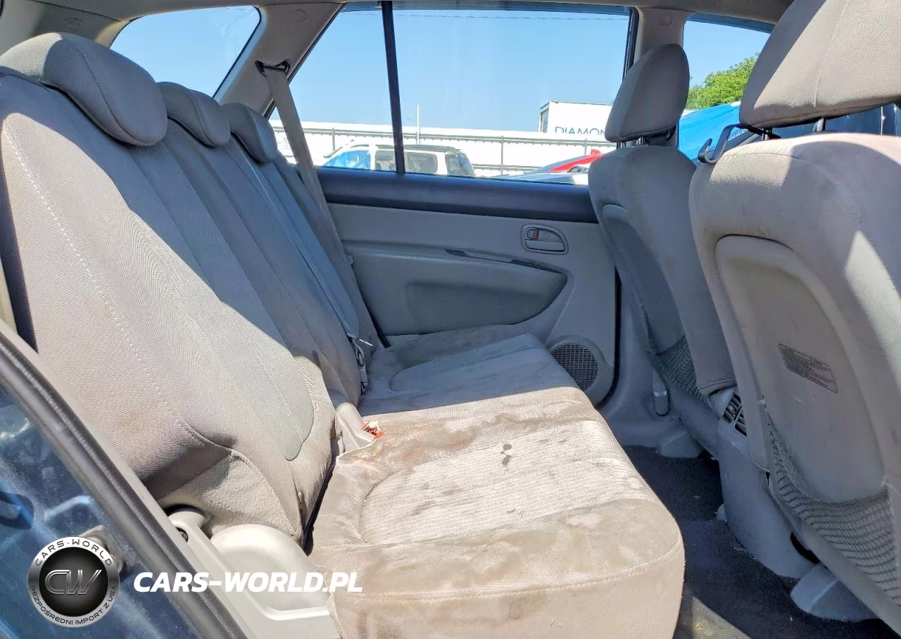 2009 Kia Rondo Base VIN:KNAFG528597255301 - 11