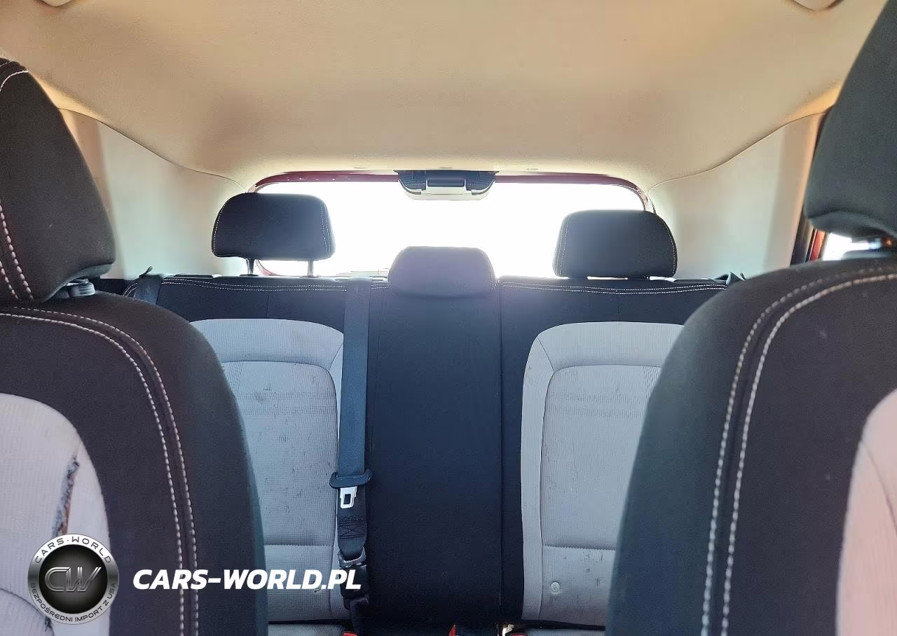 2020 Hyundai Venue Sel VIN:KMHRC8A34LU024932 - 10