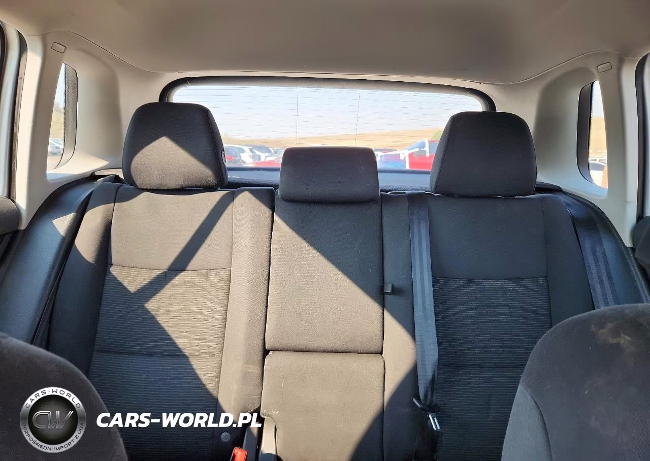 2013 Volkswagen Tiguan S VIN:WVGBV7AX9DW551136 - 10