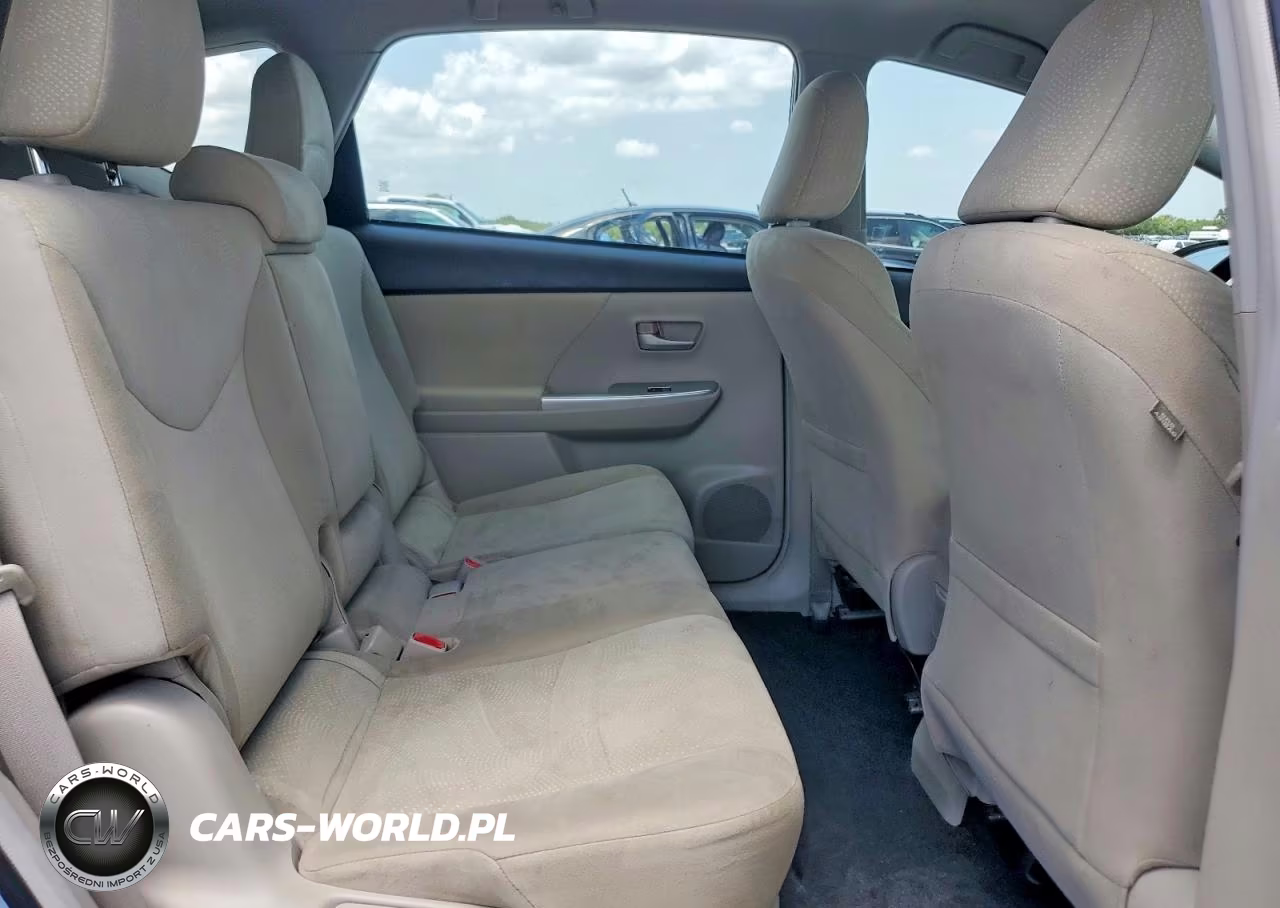 2012 Toyota Prius V Three VIN:JTDZN3EU6C3151515 - 10