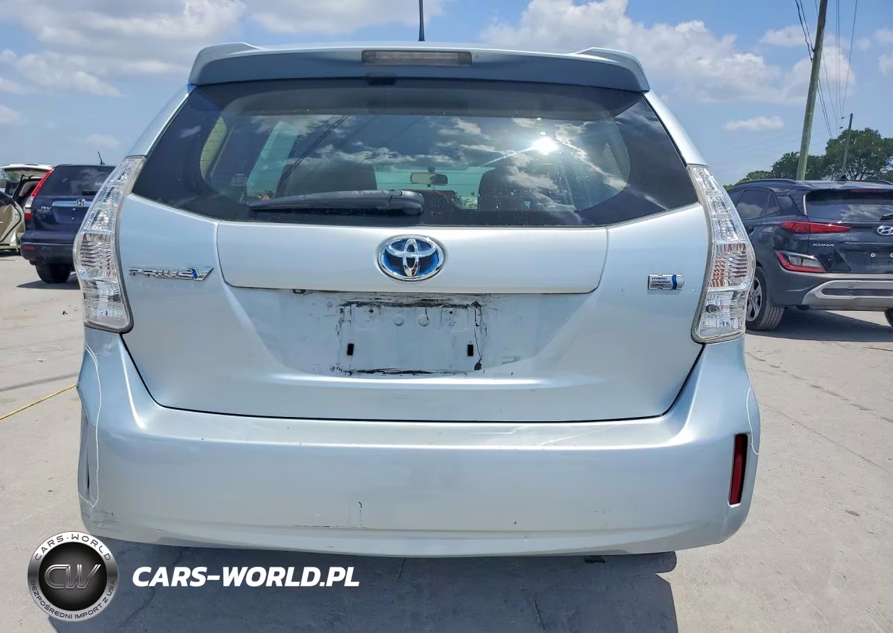 2012 Toyota Prius V Three VIN:JTDZN3EU6C3151515 - 6