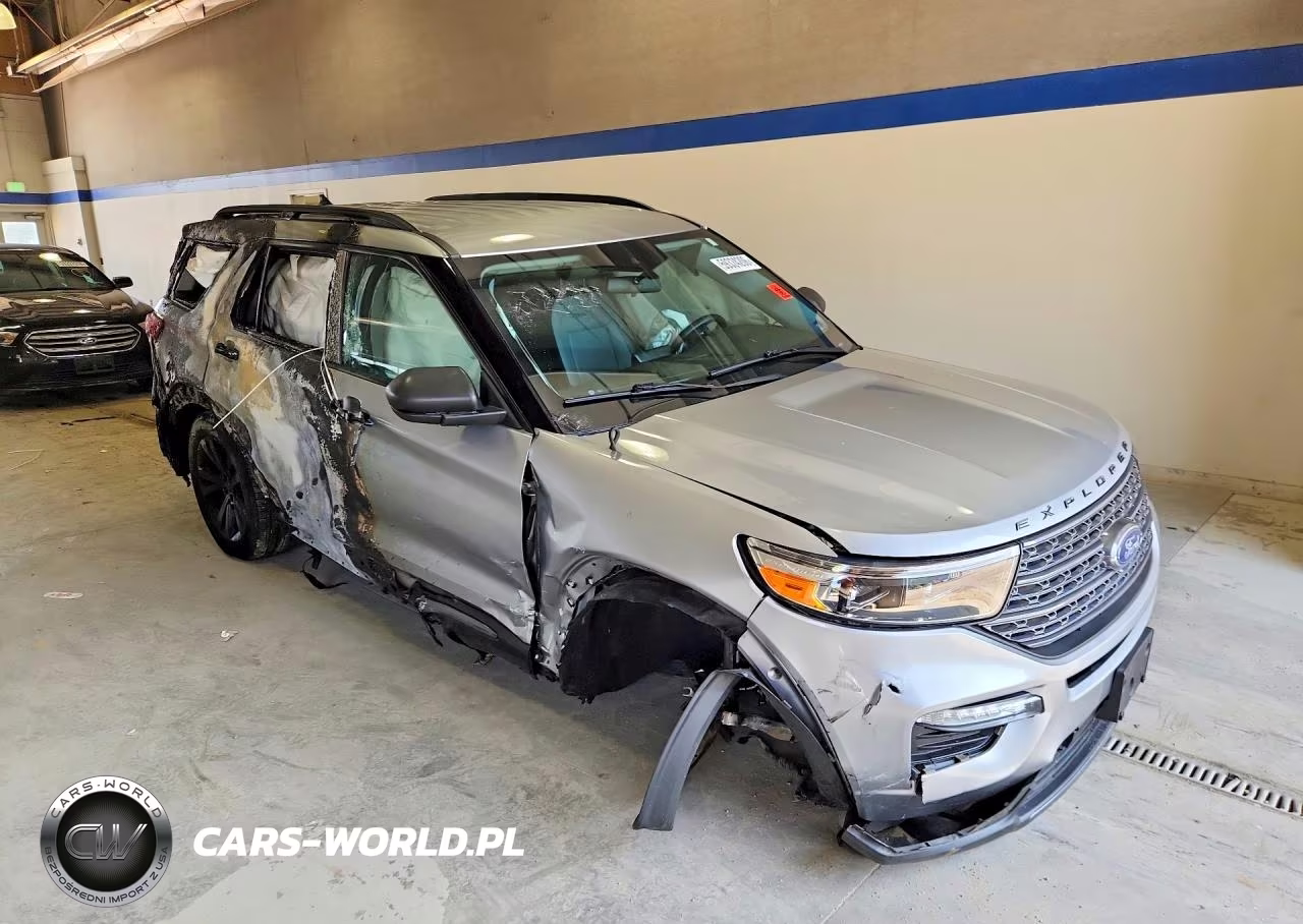 2021 Ford Explorer Xlt VIN:1FMSK8DH7MGB40900 - 4
