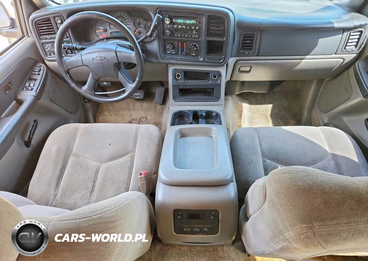 2003 Chevrolet Tahoe K1500 VIN:1GNEK13V33J109670 - 8