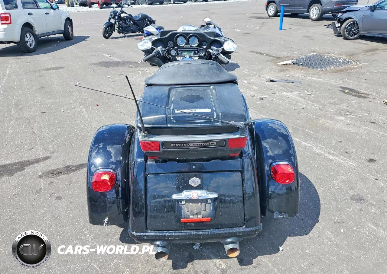 2009 Harley-Davidson Flhtcutg VIN:1HD1MAM149Y853547 - 4