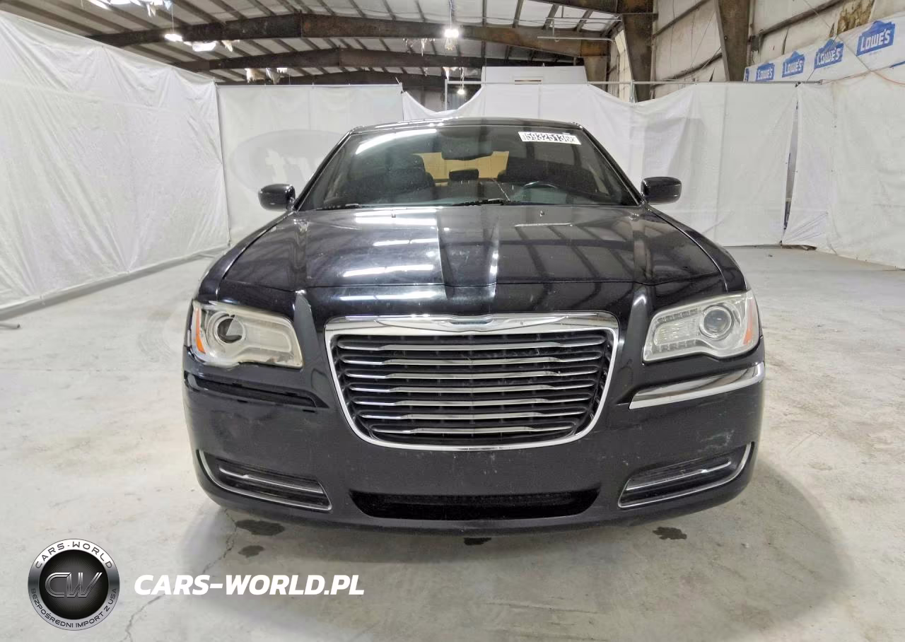 2013 Chrysler 300 VIN:2C3CCAAG2DH728365 - 5