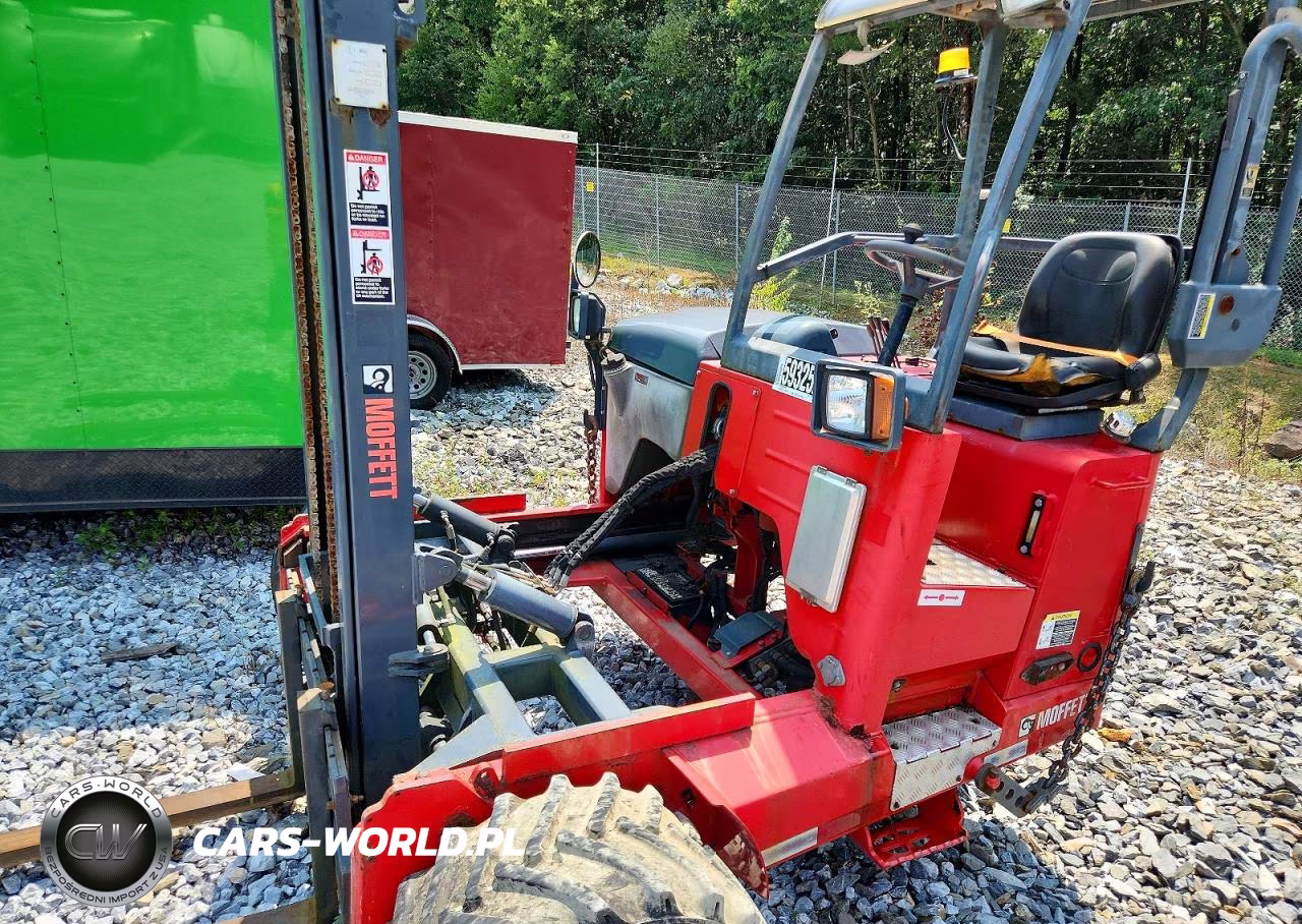2006 Moffett M55 Forklift VIN:F130128 - 9