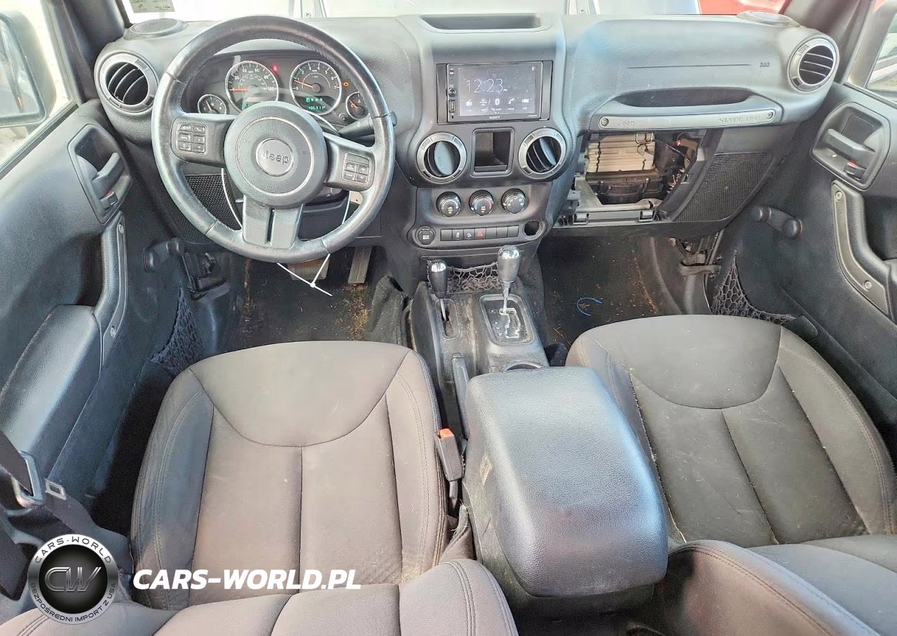 2017 Jeep Wrangler Unlimited Sport VIN:1C4BJWDG2HL551413 - 8