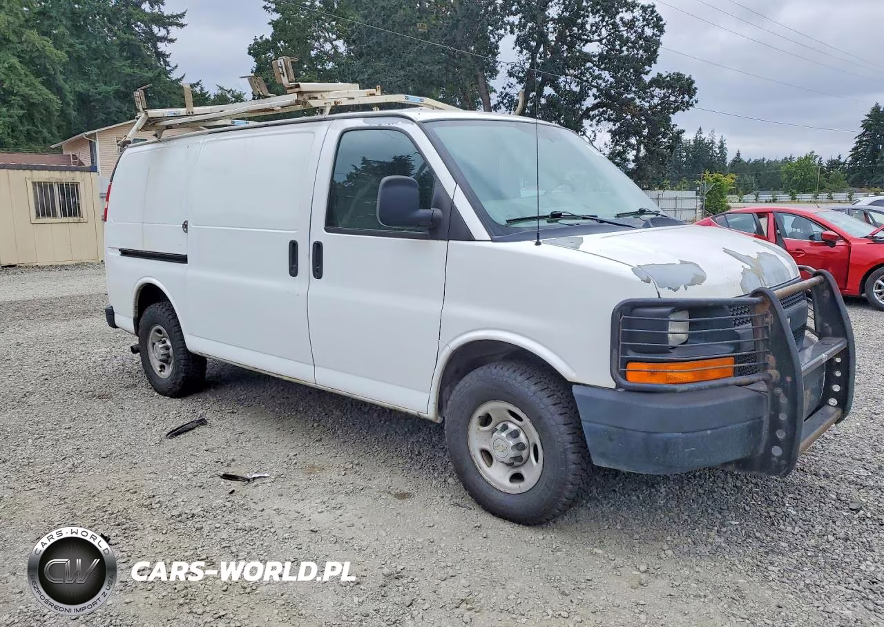 2010 Chevrolet Express G2500 VIN:1GCZGFBA5A1165985 - 4