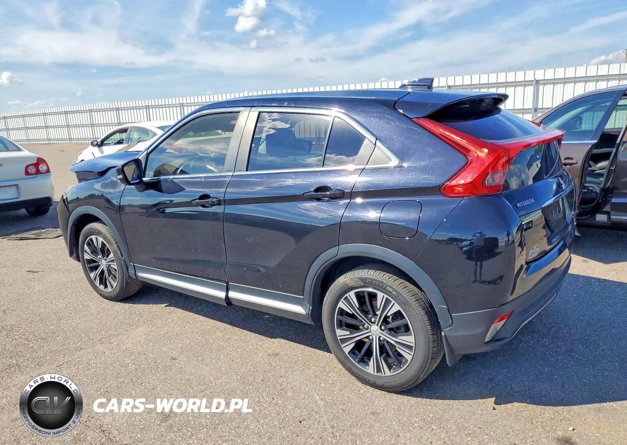 2018 Mitsubishi Eclipse Cross Black VIN:JA4AT5AA2JZ070445 - 2