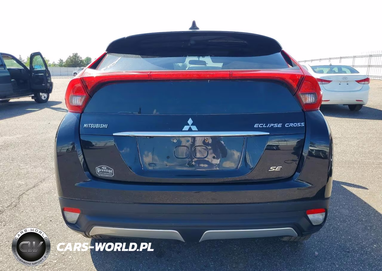 2018 Mitsubishi Eclipse Cross Black VIN:JA4AT5AA2JZ070445 - 6