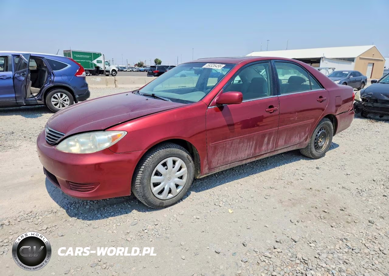 2005 Toyota Camry Le