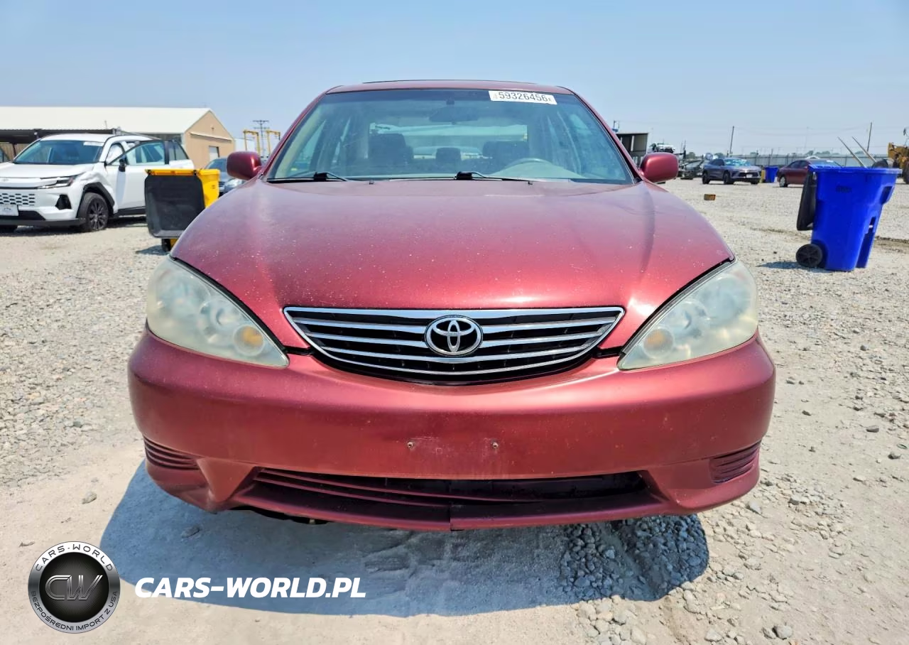 2005 Toyota Camry Le VIN:4T1BE32K85U068634 - 5