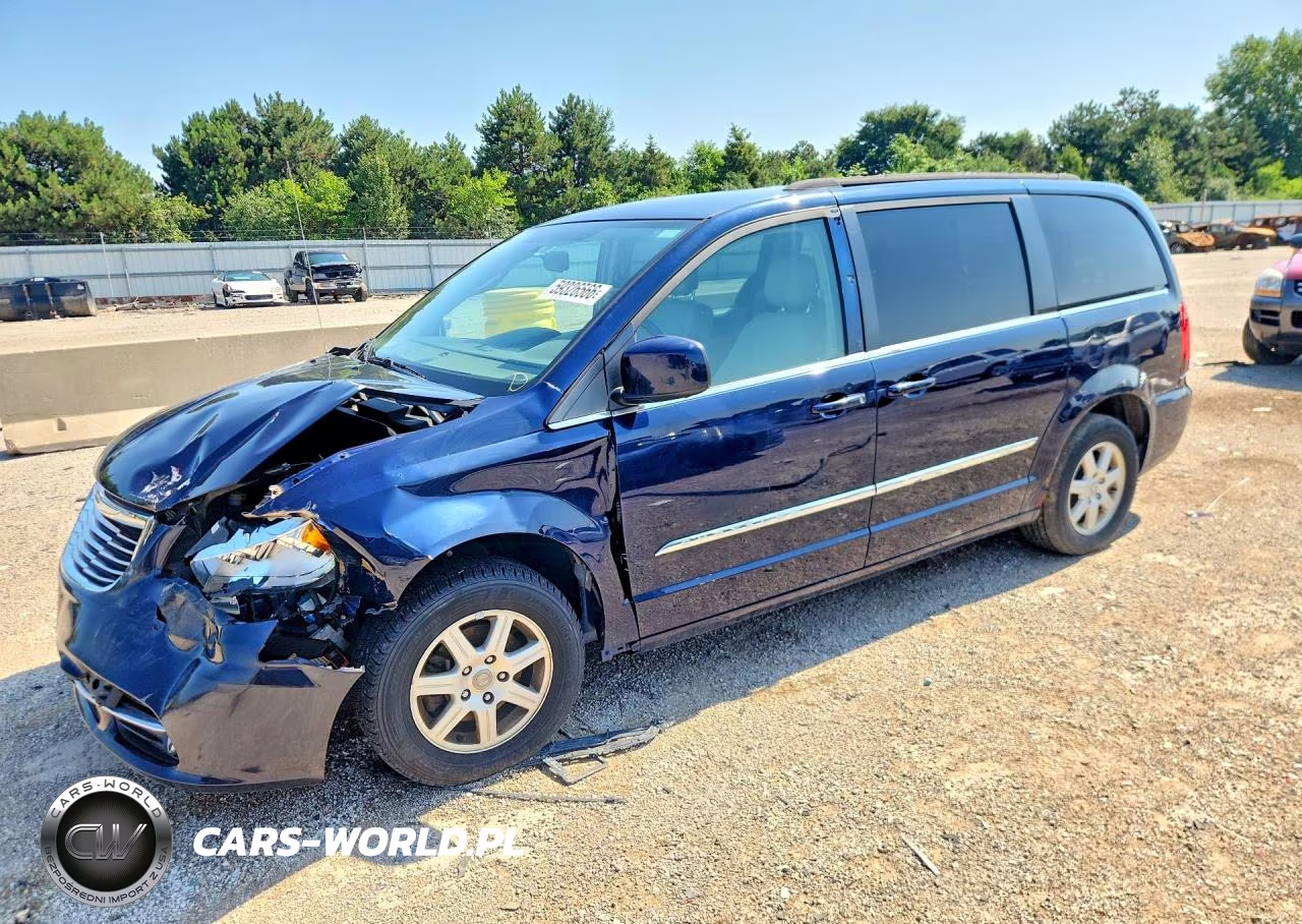 2012 Chrysler Town & Country Touring