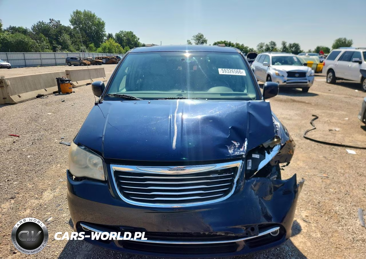 2012 Chrysler Town & Country Touring VIN:2C4RC1BG3CR327128 - 5