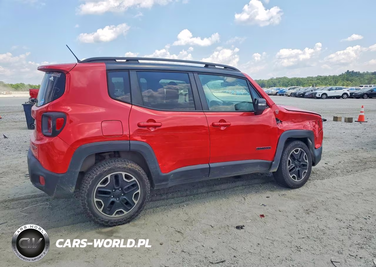 2016 Jeep Renegade Trailhawk VIN:ZACCJBCT0GPD55024 - 3