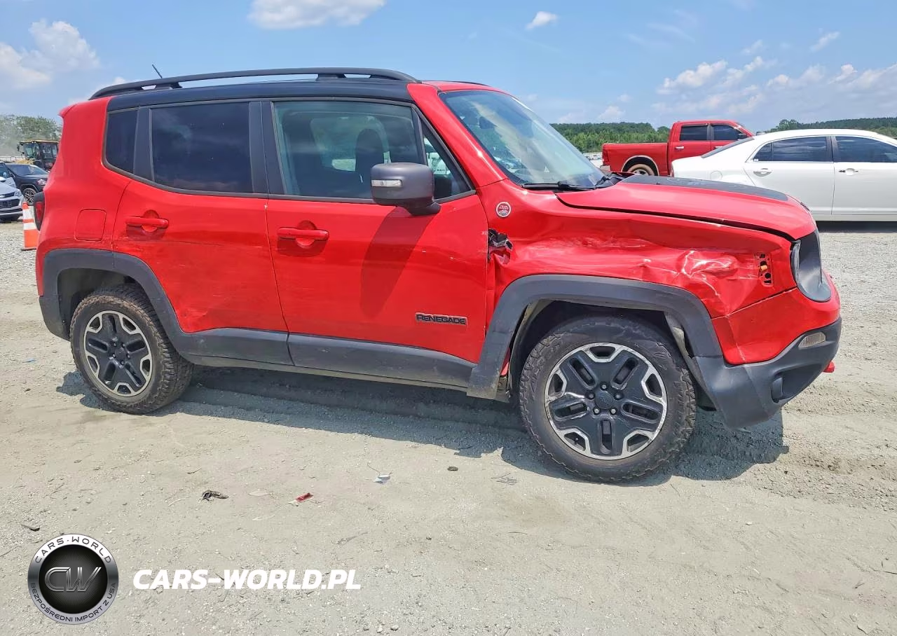 2016 Jeep Renegade Trailhawk VIN:ZACCJBCT0GPD55024 - 4