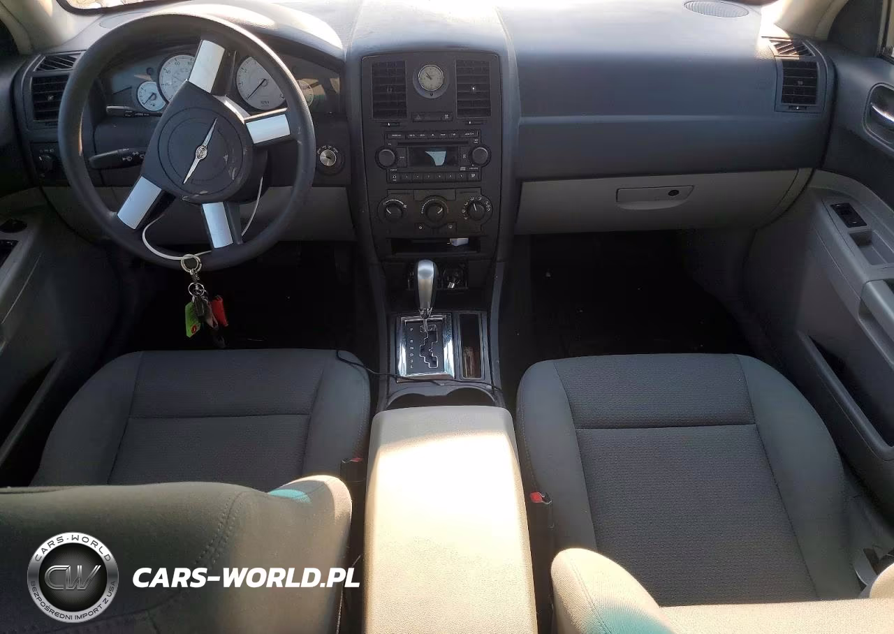 2006 Chrysler 300 VIN:2C3LA43R36H239966 - 8
