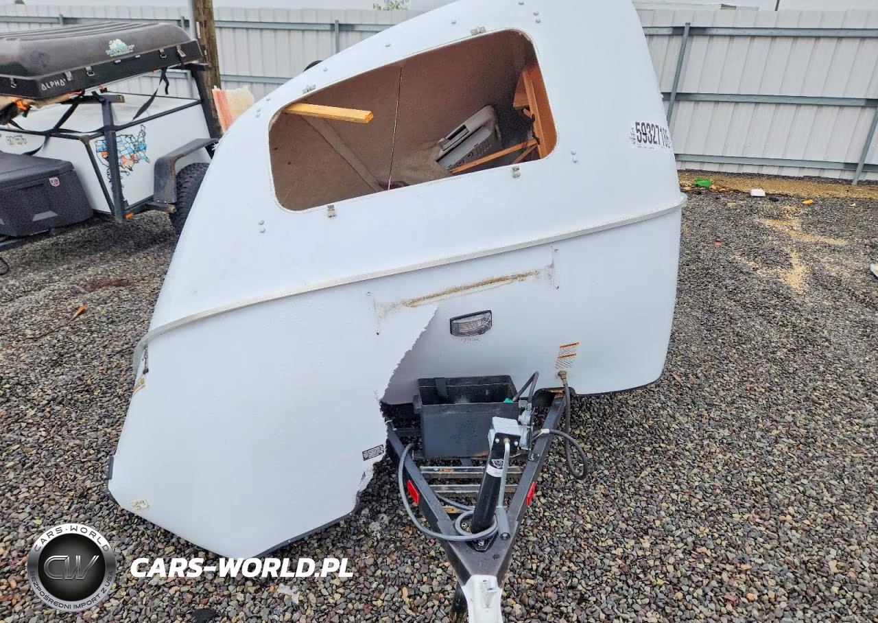 2018 Scamp Camper VIN:1S7R13108J1822223 - 7