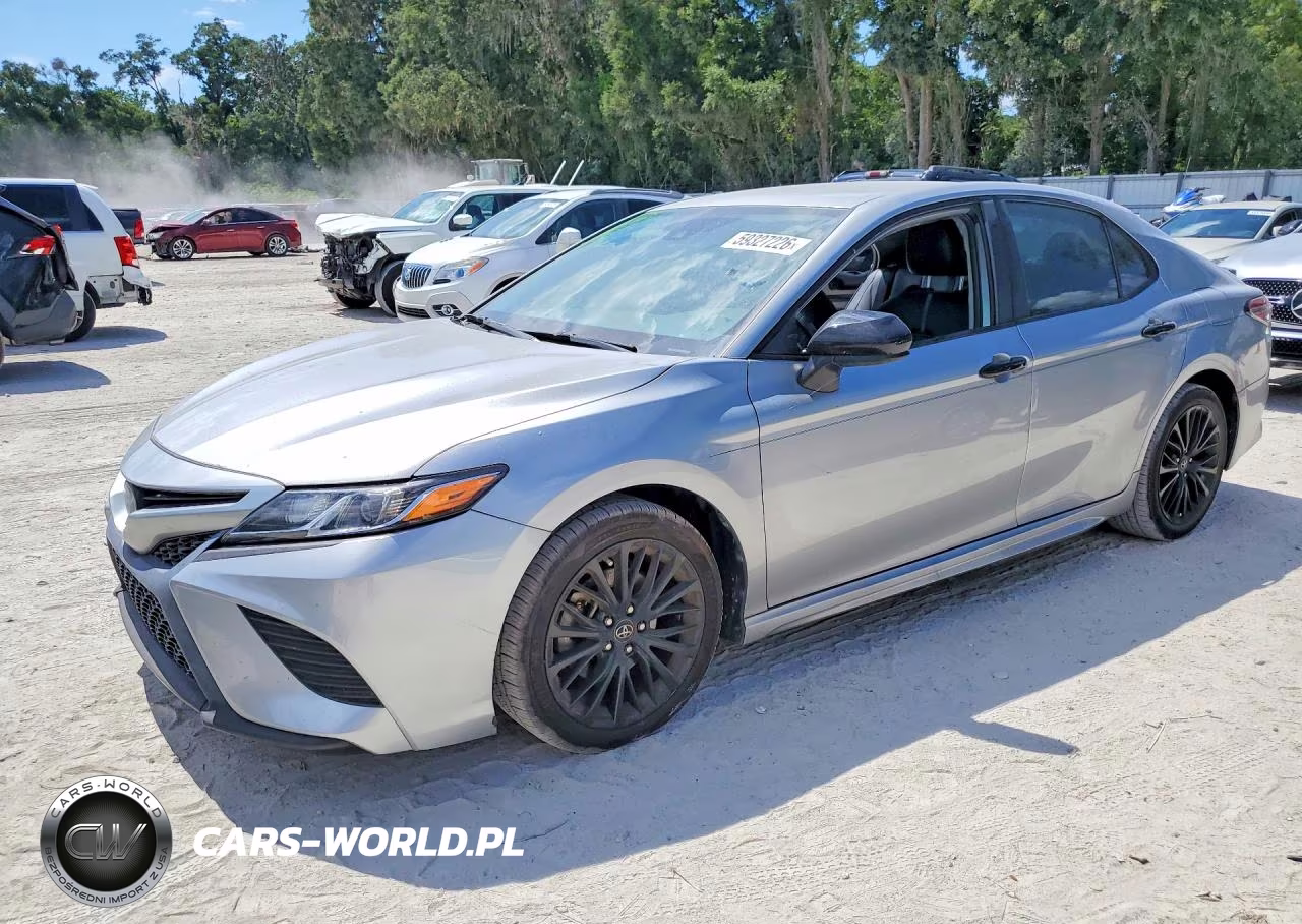 2019 Toyota Camry Se – zdjęcie 1 z 12