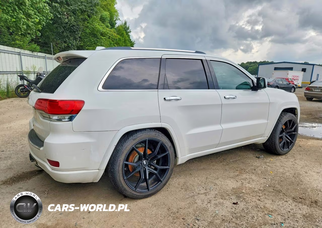 2017 Jeep Grand Cherokee Overland VIN:1C4RJECG9HC903364 - 3