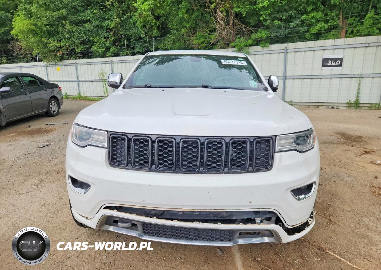 2017 Jeep Grand Cherokee Overland VIN:1C4RJECG9HC903364 - 5