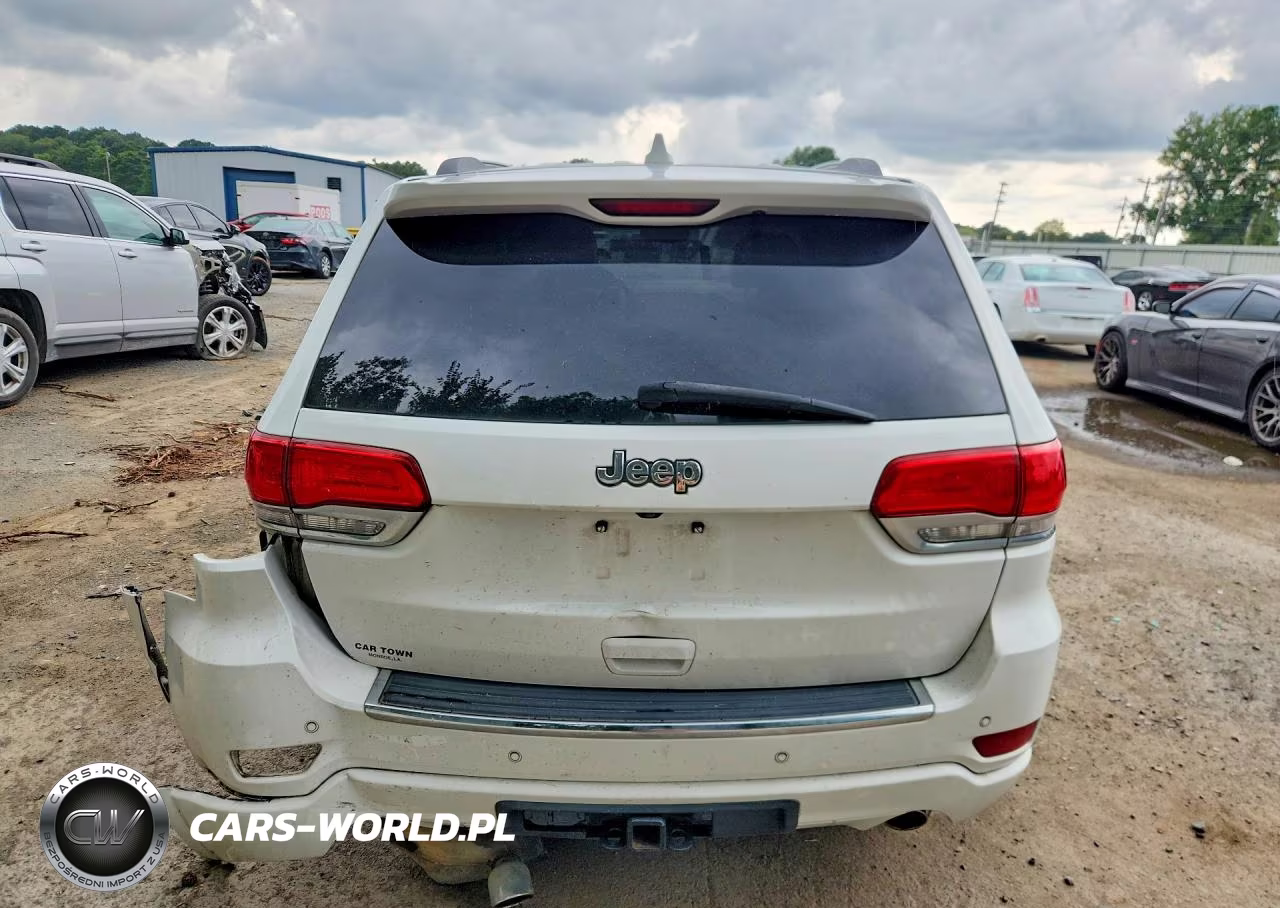 2017 Jeep Grand Cherokee Overland VIN:1C4RJECG9HC903364 - 6