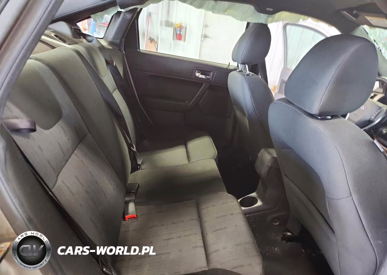 2008 Ford Focus Se VIN:1FAHP35N28W282192 - 10