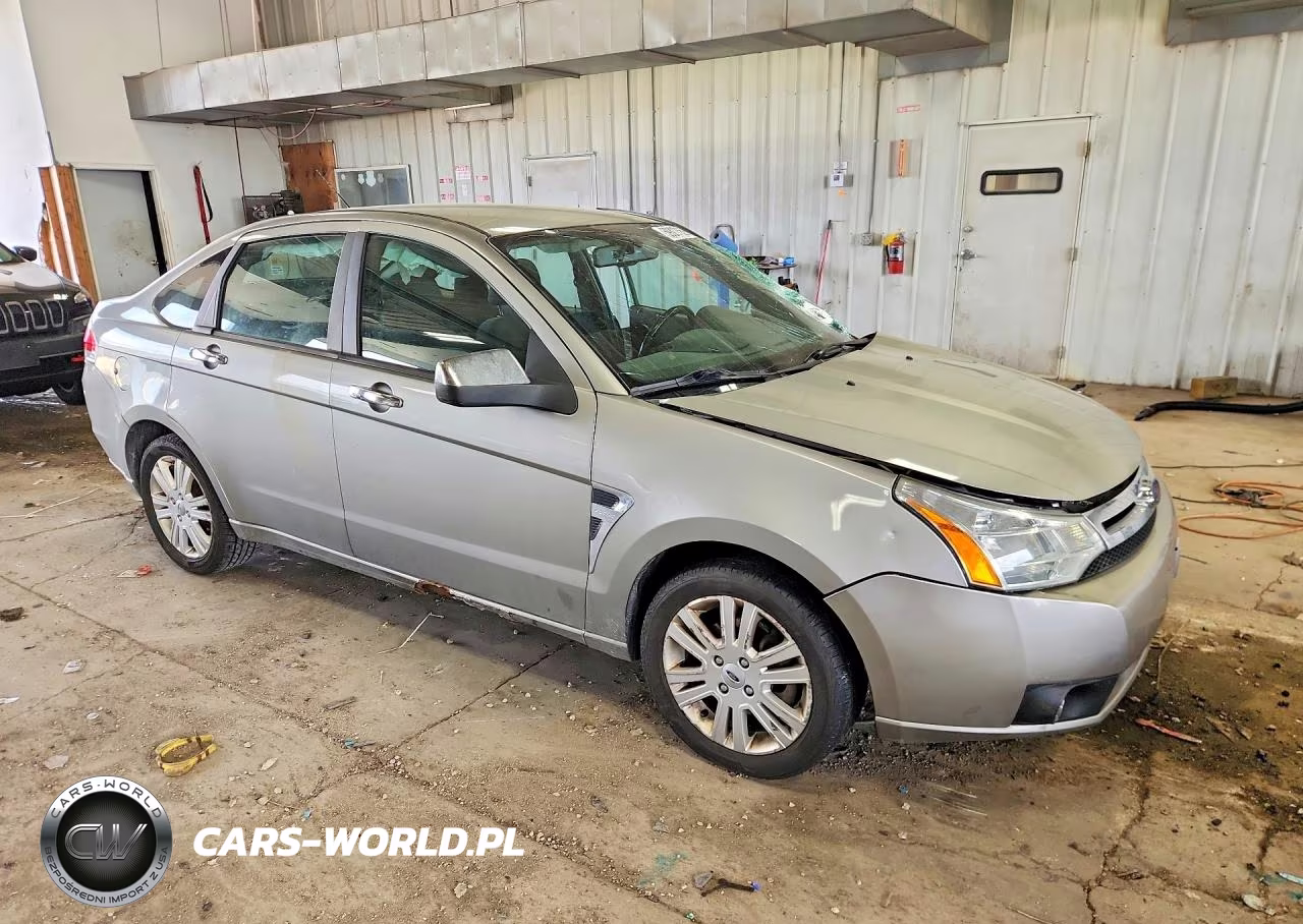 2008 Ford Focus Se VIN:1FAHP35N28W282192 - 4