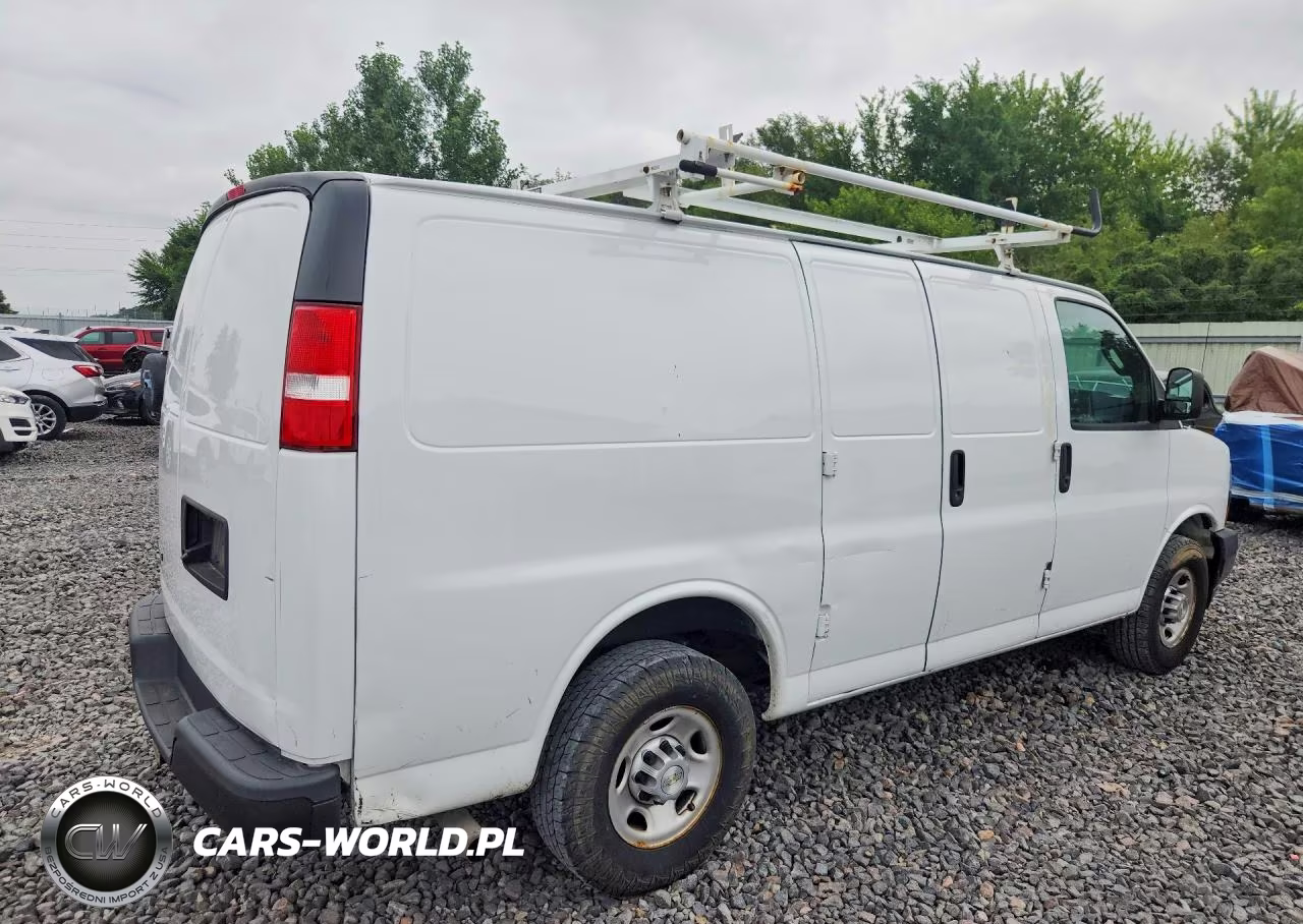 2020 Chevrolet Express G2500 VIN:1GCWGAFG3L1275831 - 3