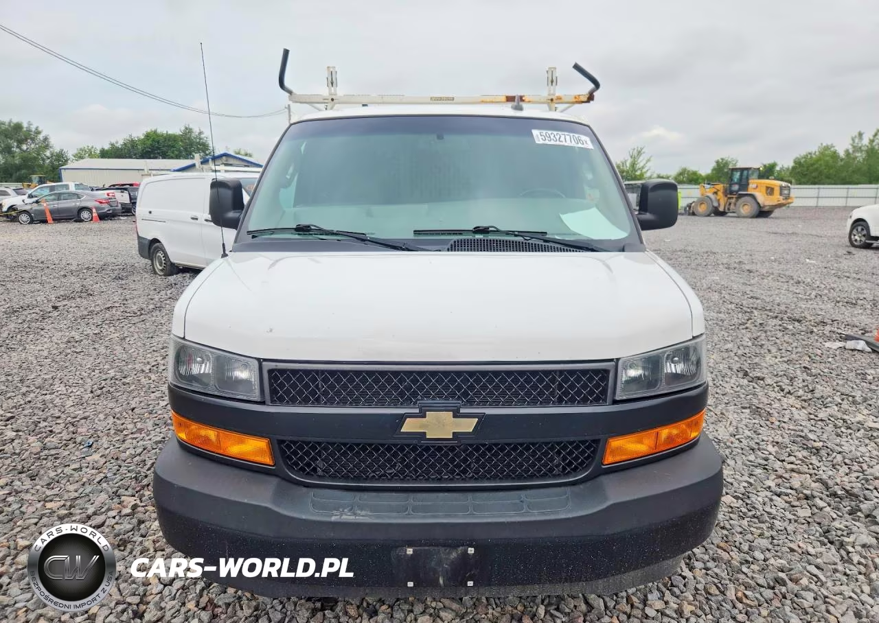 2020 Chevrolet Express G2500 VIN:1GCWGAFG3L1275831 - 5