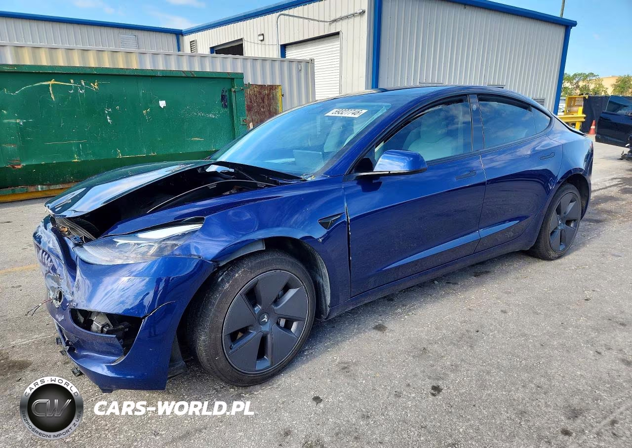 2023 Tesla Model 3 – zdjęcie 1 z 12