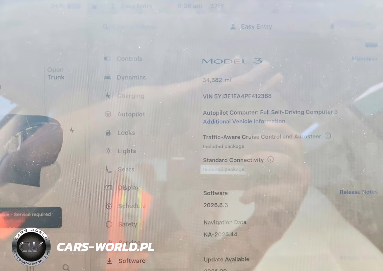 2023 Tesla Model 3 VIN:5YJ3E1EA4PF412388 - 9