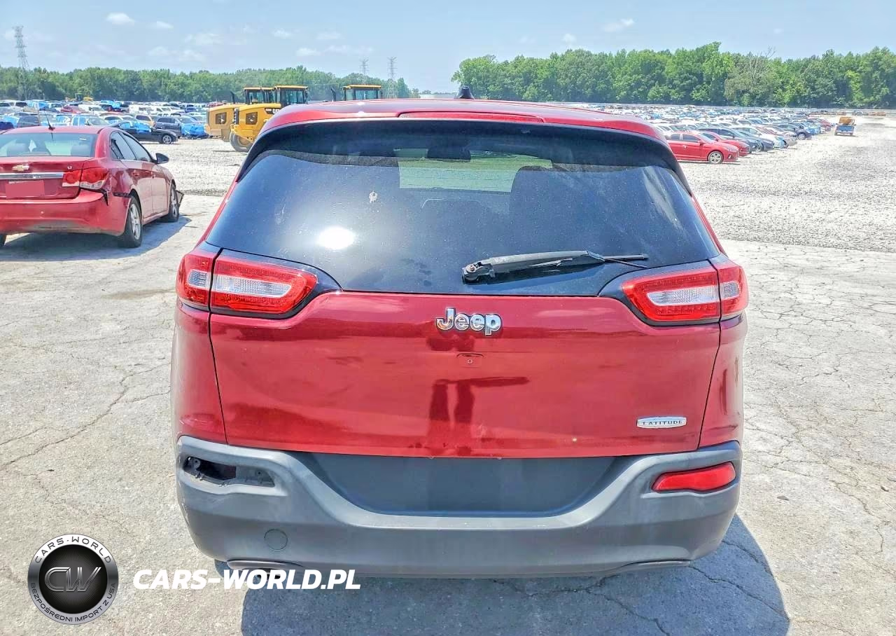 2015 Jeep Cherokee Sport VIN:1C4PJLAB0FW632466 - 6