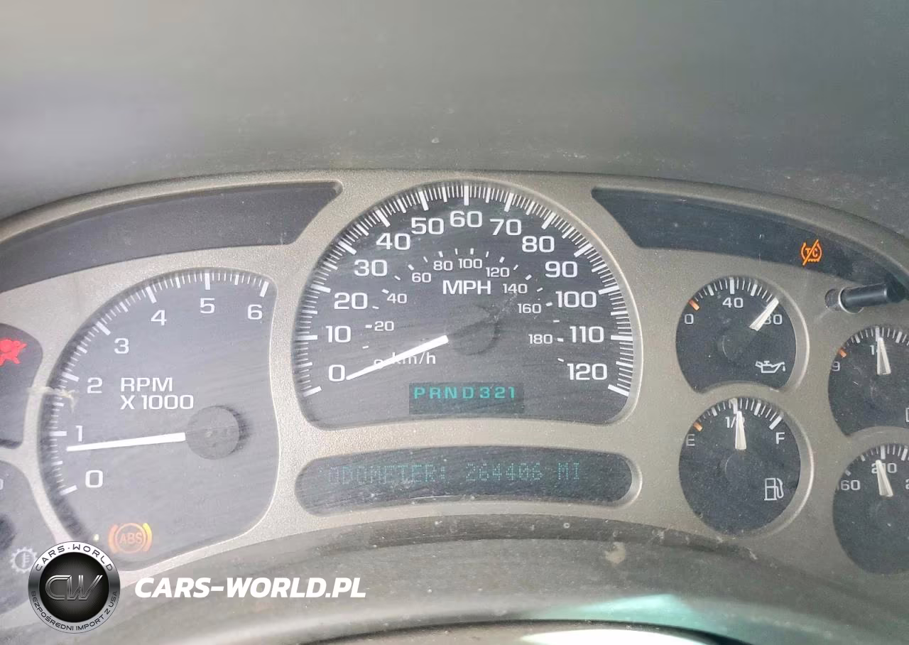 2004 GMC Yukon Denali VIN:1GKEK63U74J282501 - 9