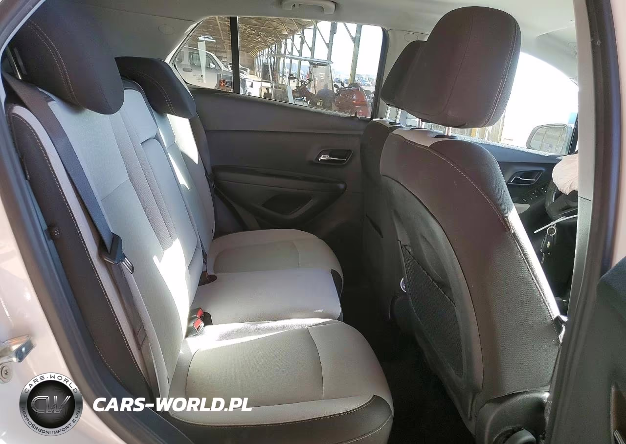 2020 Chevrolet Trax Ls VIN:3GNCJKSB8LL172392 - 10