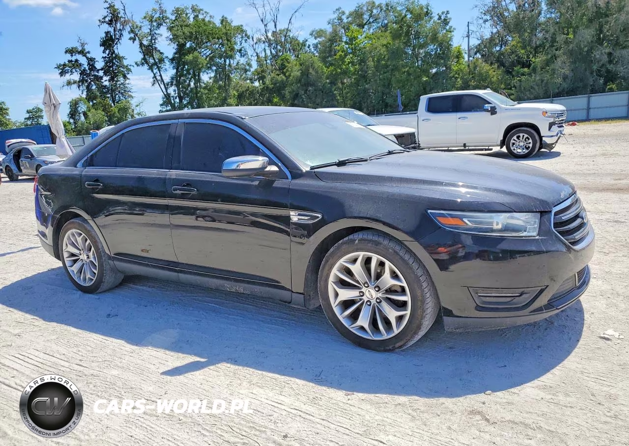 2017 Ford Taurus Limited VIN:1FAHP2F84HG108329 - 4