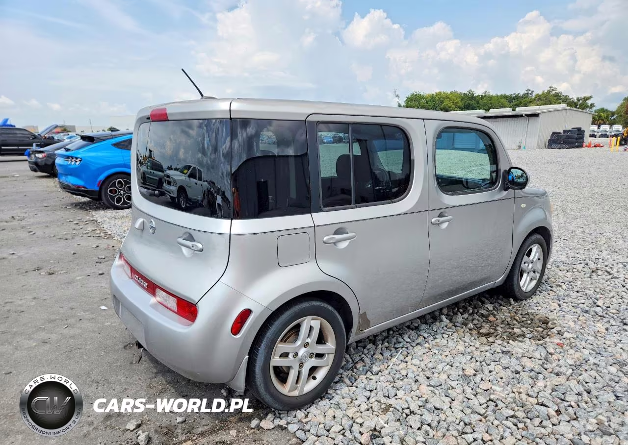 2010 Nissan Cube 1.8 VIN:JN8AZ2KR5AT165614 - 3