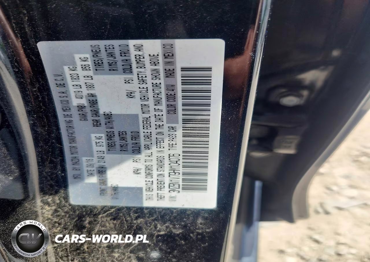 2017 Mazda 3 Touring VIN:3MZBN1V79HM104076 - 12