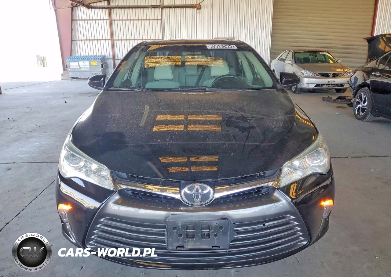 2015 Toyota Camry Xle VIN:4T1BF1FK1FU877342 - 5